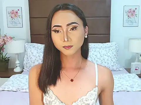 BlaireWilzon online show from April 4, 8:21 am