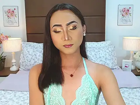 BlaireWilzon online show from April 3, 11:05 am