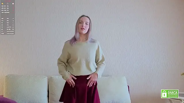 HongTomczak online show from March 28, 7:42 am