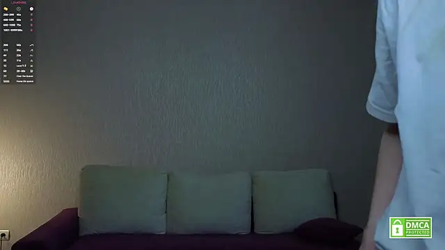 HongTomczak online show from April 7, 7:43 am