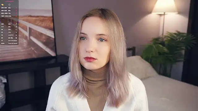 HongTomczak online show from December 16, 7:45 am