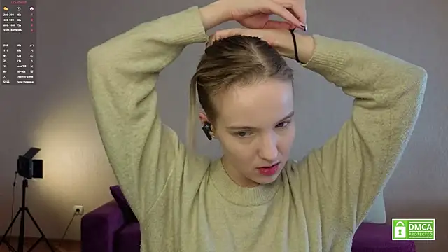 HongTomczak online show from March 20, 8:59 am