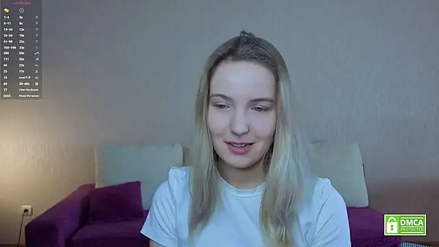 Snapshot of HongTomczak chatting on May 6, 7:45 am HongTomczak online show from May 6, 7:45 am