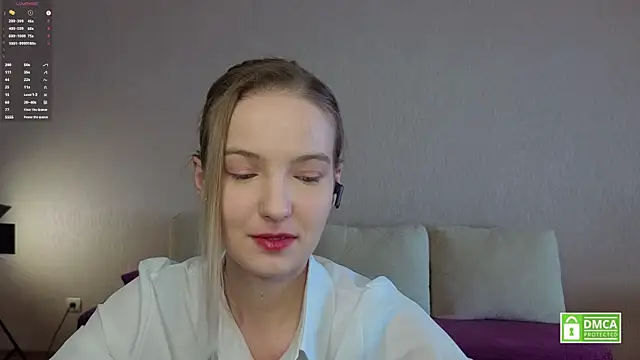 HongTomczak online show from March 19, 8:36 am