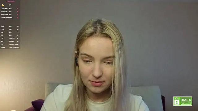 HongTomczak online show from July 16, 7:38 am