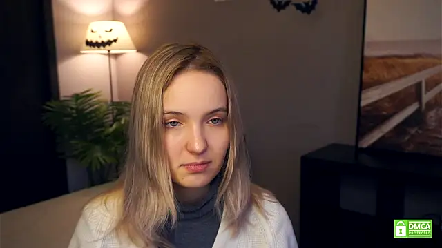 HongTomczak online show from November 27, 7:53 am