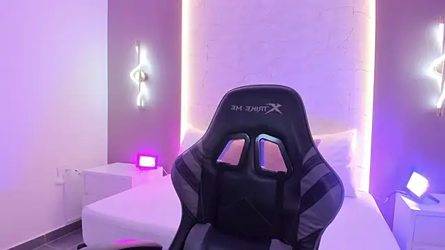 emily tolson online show from March 27, 6:53 pm