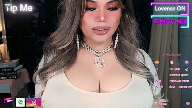 xHugeHarleySelfsuckerx online show from January 17, 9:02 am