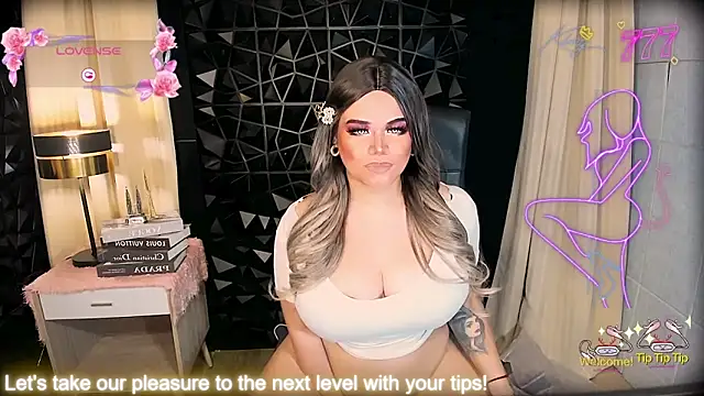 xHugeHarleySelfsuckerx online show from April 7, 9:49 pm