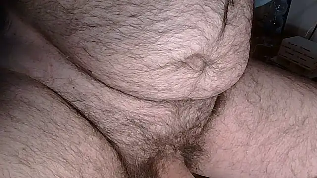 Snapshot of magicallypeanus chatting on January 19, 7:23 am magicallypeanus online show from January 19, 7:23 am