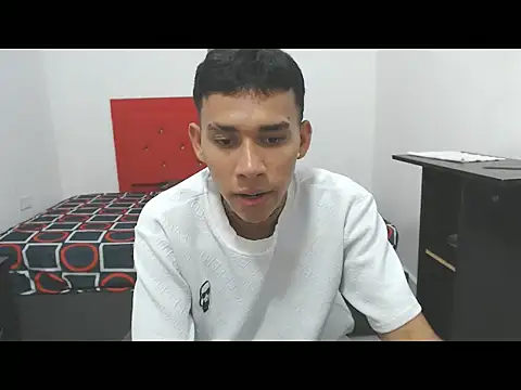 Snapshot of sebasbight chatting on September 23, 8:16 pm sebasbight online show from September 23, 8:16 pm