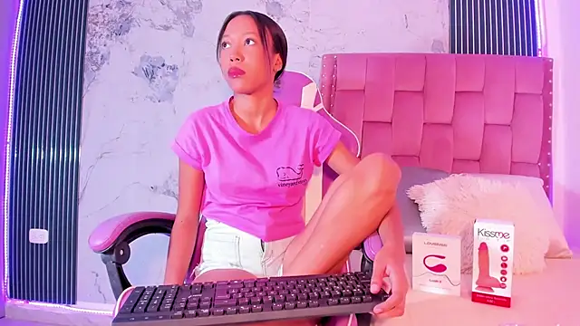 Snapshot of Mia_Duarte1 chatting on September 30, 7:31 pm Mia Duarte1 online show from September 30, 7:31 pm
