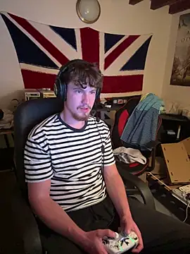 Snapshot of Drix_off chatting on May 7, 10:35 pm Drix off online show from May 7, 10:35 pm