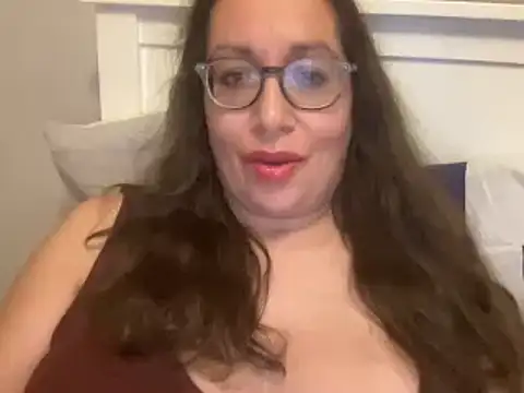 Snapshot of RosaFreya chatting on September 22, 5:52 pm RosaFreya online show from September 22, 5:52 pm