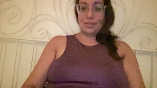 RosaFreya online show from June 27, 3:18 pm