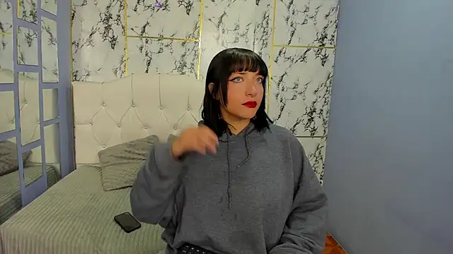 Itsuki N online show from November 10, 1:38 pm