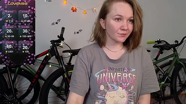 BellaMurrr online show from October 24, 5:39 am