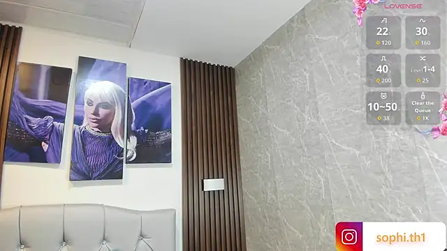 Snapshot of Sophi_Thaylorr chatting on October 4, 12:50 pm Sophi Thaylorr online show from October 4, 12:50 pm