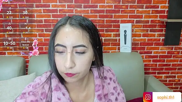 Snapshot of Sophi_Thaylorr chatting on September 15, 1:00 pm Sophi Thaylorr online show from September 15, 1:00 pm