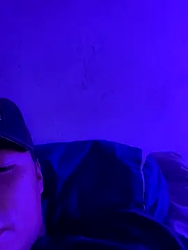 Snapshot of Jrivera22 chatting on October 29, 6:34 am Jrivera22 online show from October 29, 6:34 am