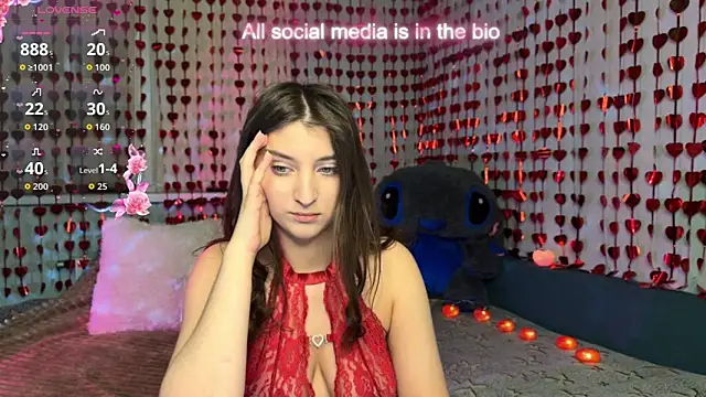 kitty kristy1 online show from February 14, 10:10 pm