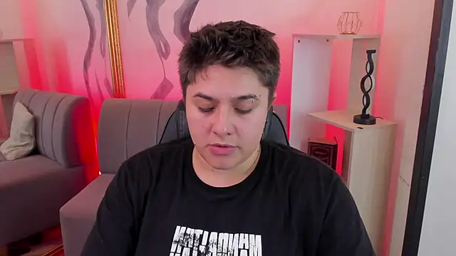 IanGilbert online show from February 23, 8:53 pm