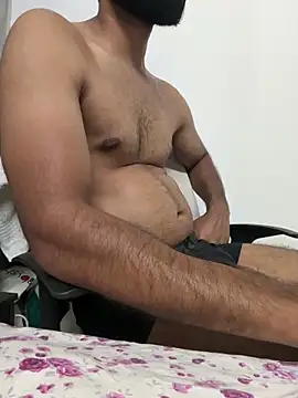 Honeyxoxx online show from April 17, 7:06 pm