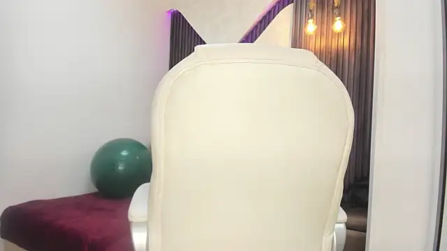 roxana santini online show from November 18, 3:37 pm