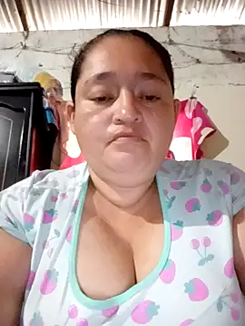Snapshot of Sexyy-BBW chatting on October 11, 1:56 pm Sexyy-BBW online show from October 11, 1:56 pm