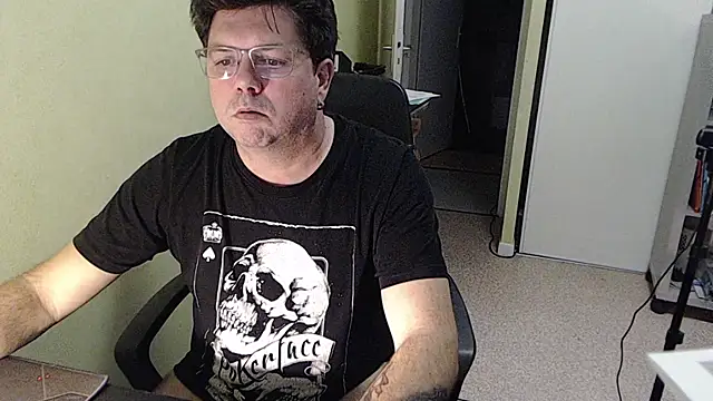 blueandwhite1 online show from December 16, 4:00 pm