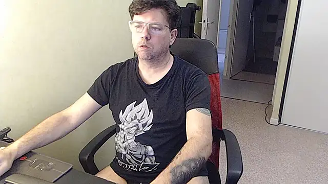 blueandwhite1 online show from February 14, 9:31 am