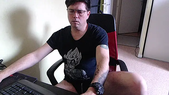 blueandwhite1 online show from February 20, 3:36 pm