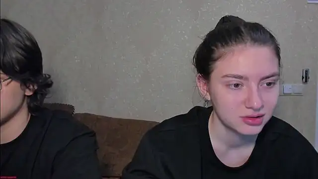 muuur fam online show from November 29, 8:09 pm