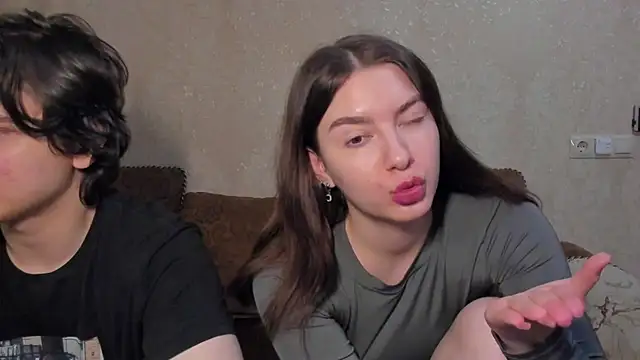 muuur fam online show from November 18, 3:48 pm