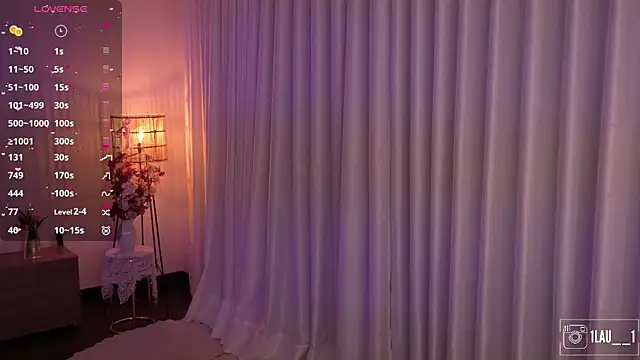 Snapshot of Just__dani chatting on January 16, 11:20 pm Just dani online show from January 16, 11:20 pm