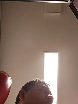 danigarci2307 online show from April 16, 1:06 am