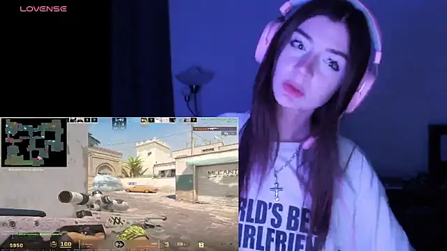 shadowraze228 online show from December 21, 7:04 pm