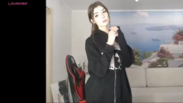 shadowraze228 online show from October 23, 9:02 pm