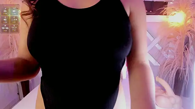 Zoe-Johnson  online show from March 29, 9:27 pm