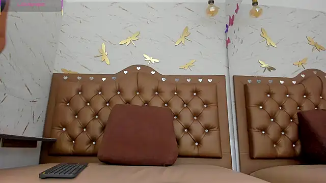 Snapshot of Zoe-Johnson_ chatting on September 24, 9:43 pm Zoe-Johnson online show from September 24, 9:43 pm