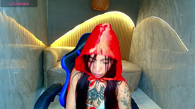 roux r online show from February 28, 8:41 pm