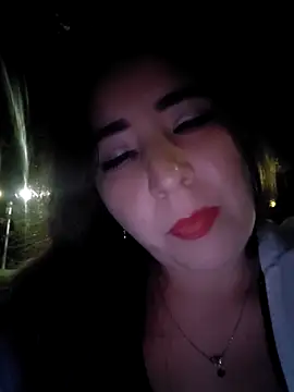 isabella lovem online show from April 29, 5:33 am