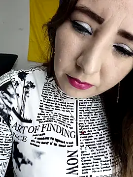 isabella lovem online show from March 28, 9:38 pm