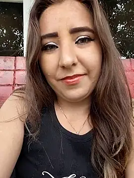 Snapshot of isabella_lovem chatting on June 6, 10:48 pm isabella lovem online show from June 6, 10:48 pm