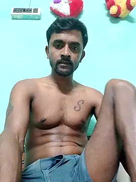 Snapshot of ShinuRoy chatting on October 15, 4:48 pm ShinuRoy online show from October 15, 4:48 pm