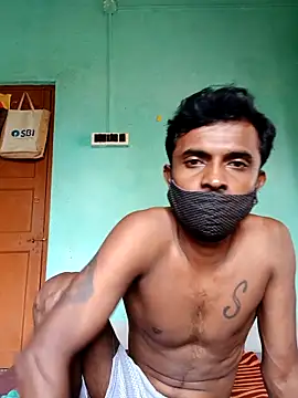 Snapshot of ShinuRoy chatting on September 25, 5:13 am ShinuRoy online show from September 25, 5:13 am