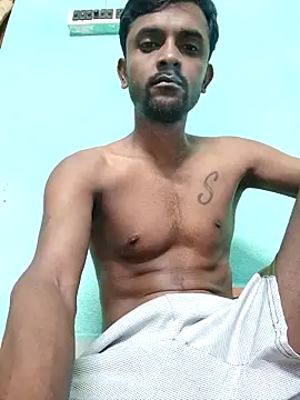 Snapshot of ShinuRoy chatting on October 10, 12:22 am ShinuRoy online show from October 10, 12:22 am