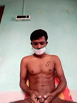 Snapshot of ShinuRoy chatting on November 7, 12:48 am ShinuRoy online show from November 7, 12:48 am