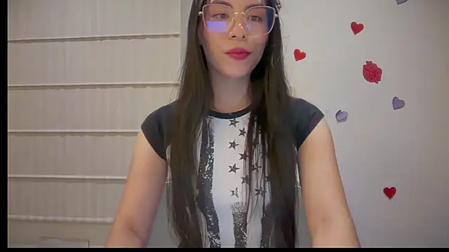Snapshot of sasha_jonne chatting on July 6, 1:56 am sasha jonne online show from July 6, 1:56 am
