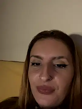 Snapshot of Sexy_Bulgarian_woman chatting on September 9, 10:30 pm Sexy Bulgarian woman online show from September 9, 10:30 pm